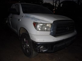 2008 TOYOTA TUNDRA WHITE SR5 EXTENDED CAB 5.7L AT 4WD Z18000